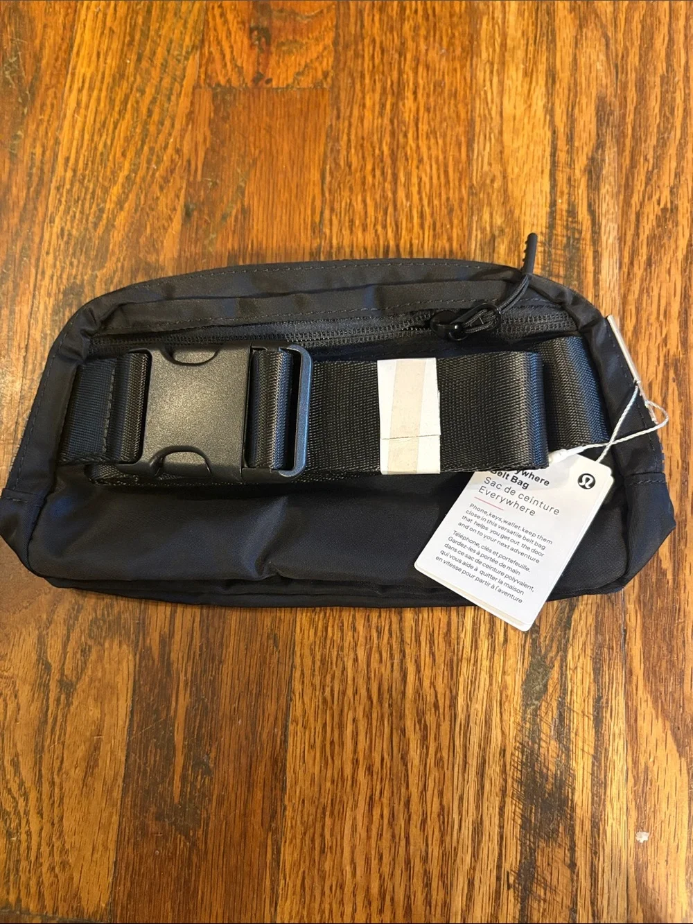 🎉Lululemon athletica Black Compact Crossbody Belt Bag!